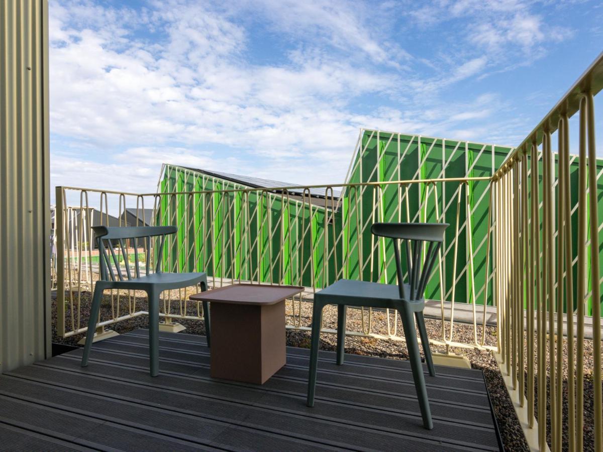 Limehome Eindhoven Gashouder Экстерьер фото